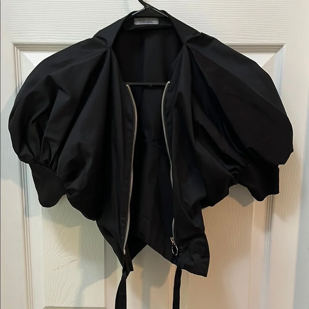 Nikolia Black Puff Sleeve Zip-Up Top - Picture 7 of 8